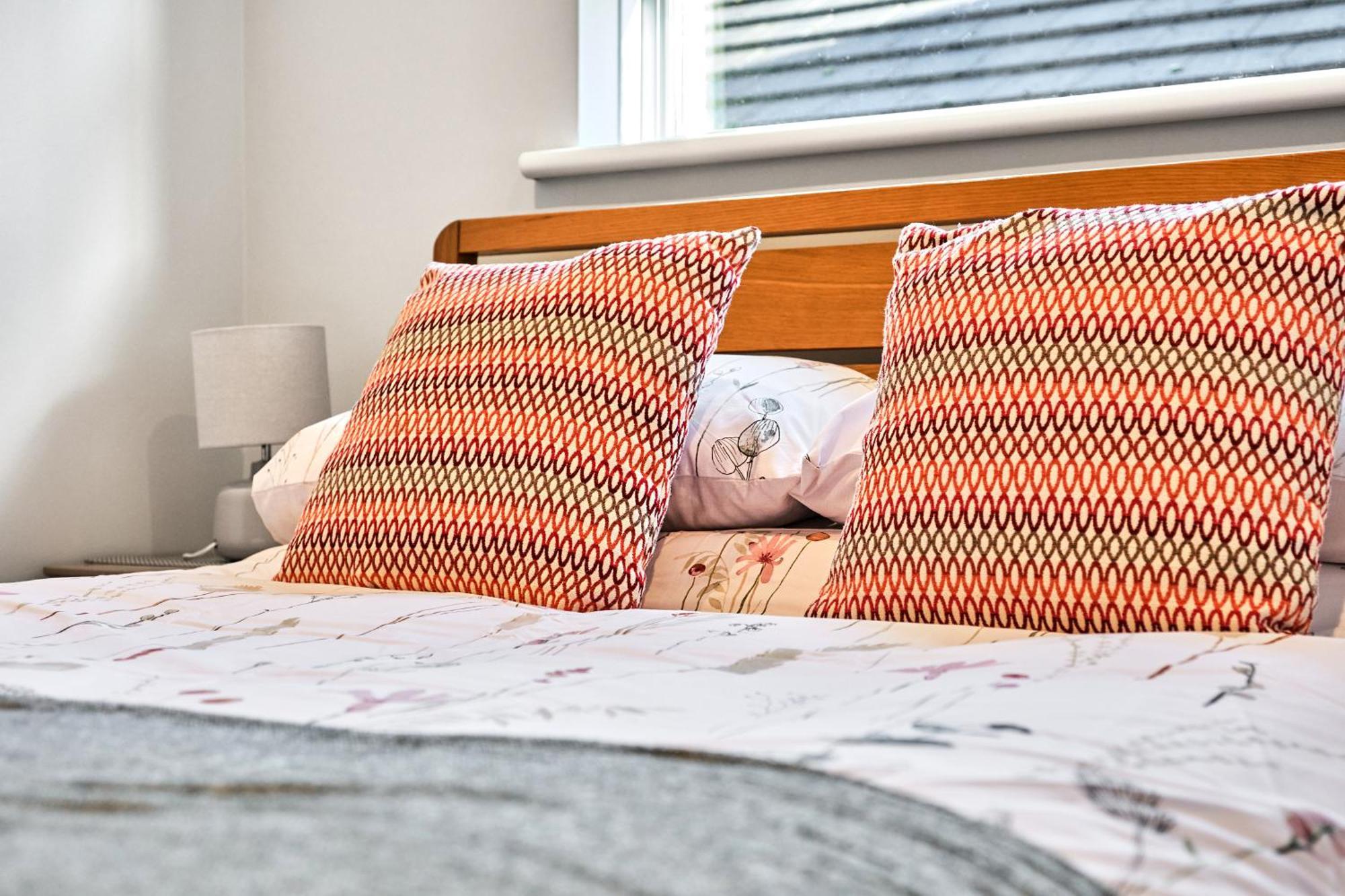 Portglenone Apartments エクステリア 写真