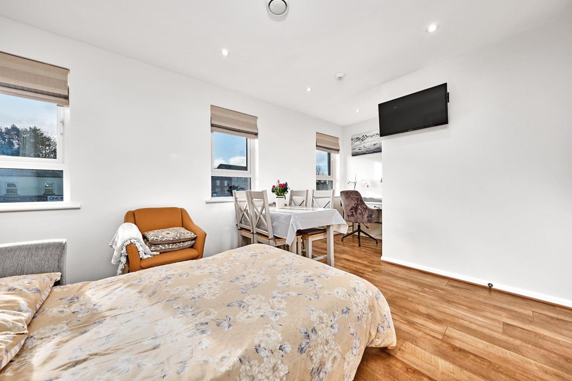 Portglenone Apartments エクステリア 写真
